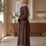 Model_wearing_dress_veil_shoes_202607201110